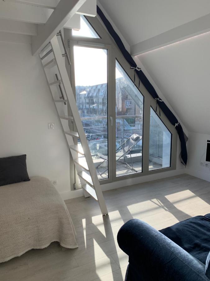 Blue Bay Studio Terrasse Deauville Exterior photo